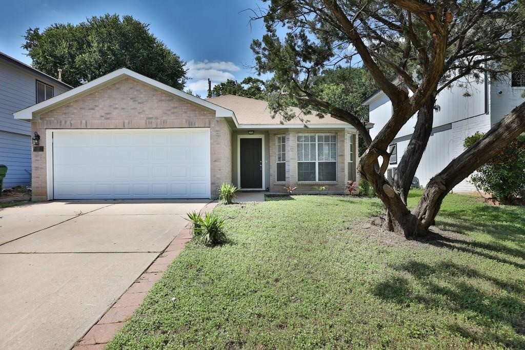 1612 Sylvia Lane