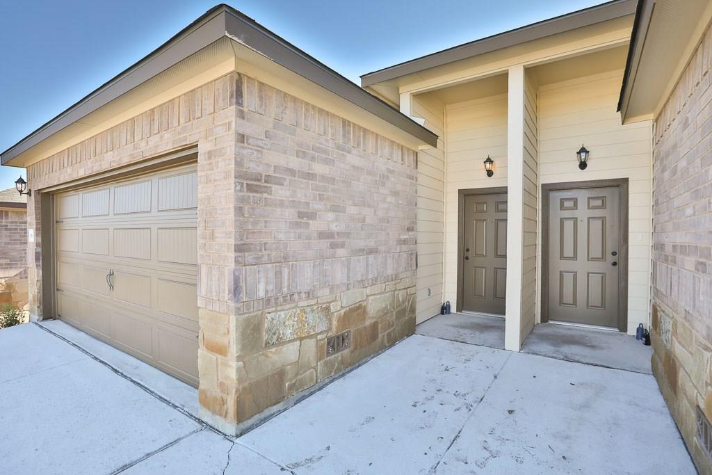 189 Joanne Loop Unit - A