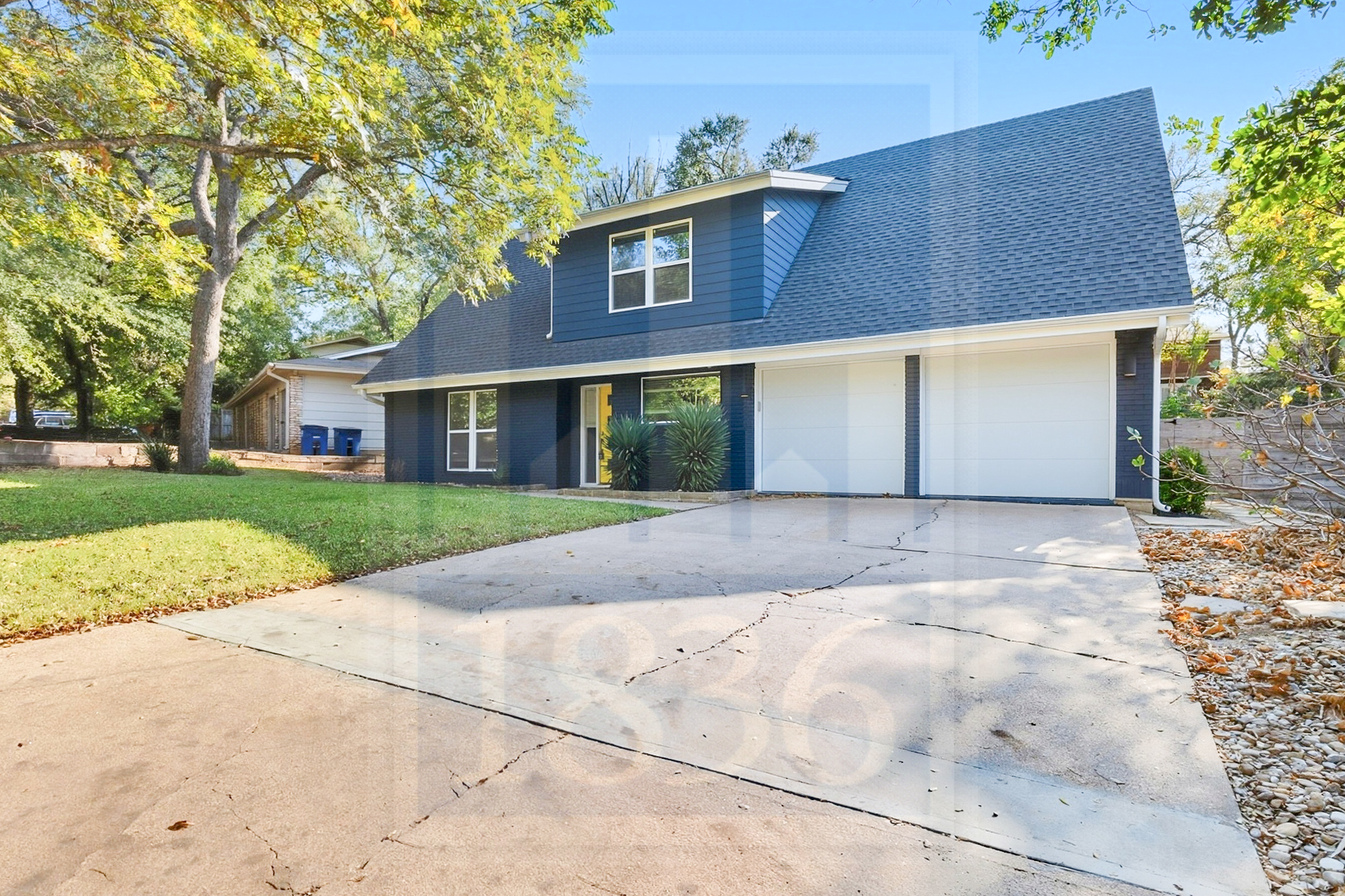 1705 Deerfield Dr