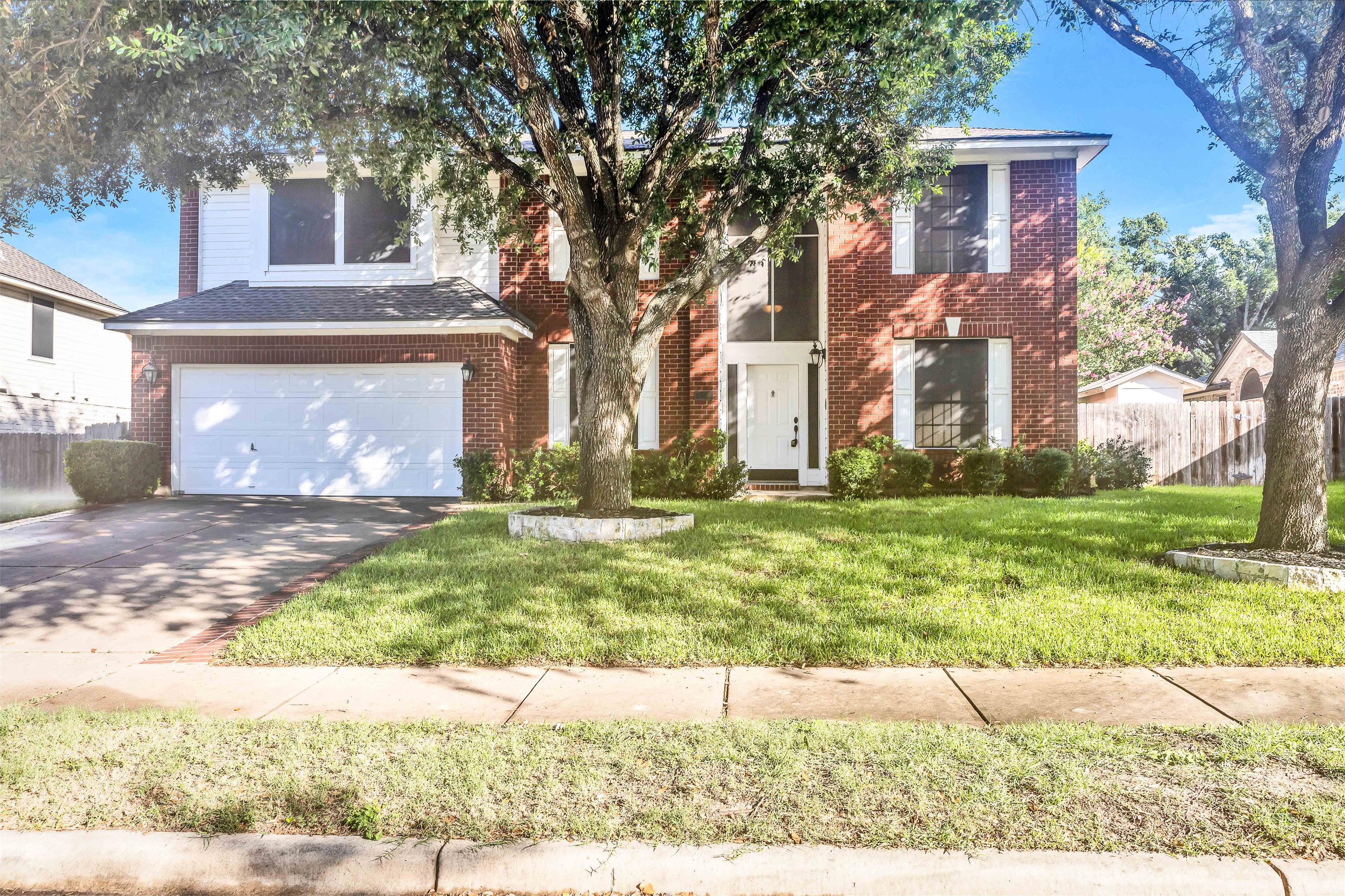 808 Goodspeed Pkwy