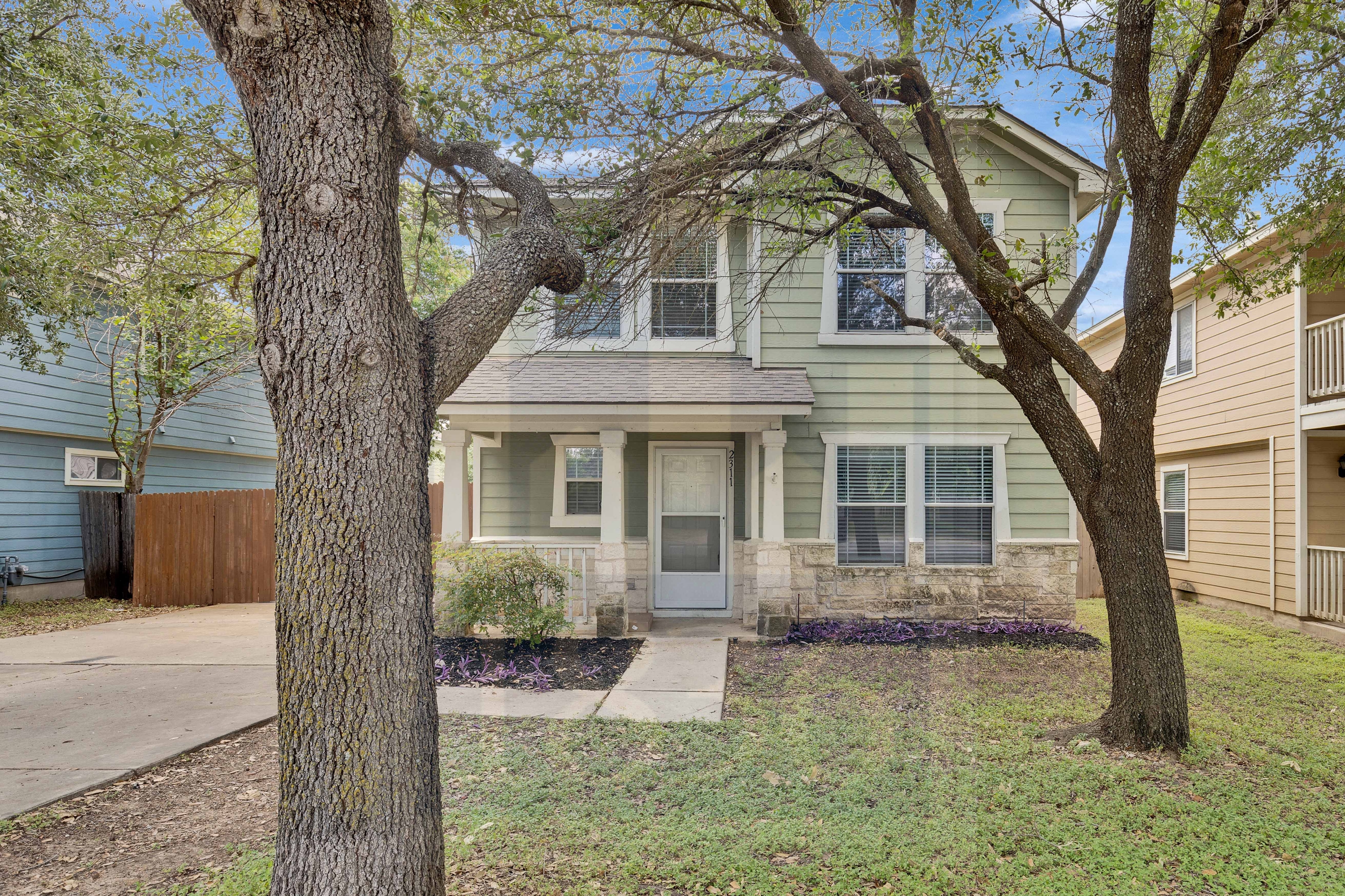 2311 Bluffstone Drive
