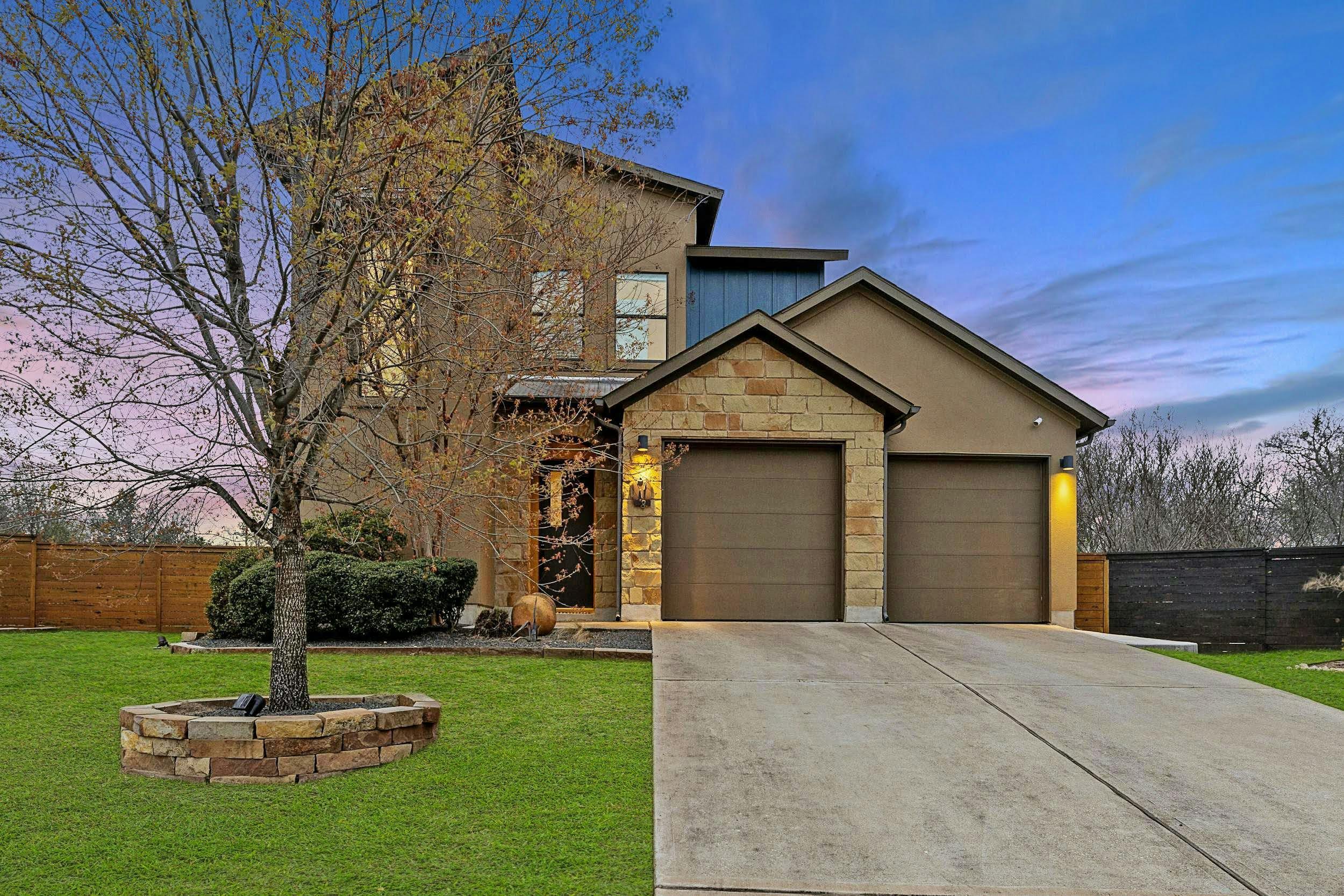 3118 Corbin Ln