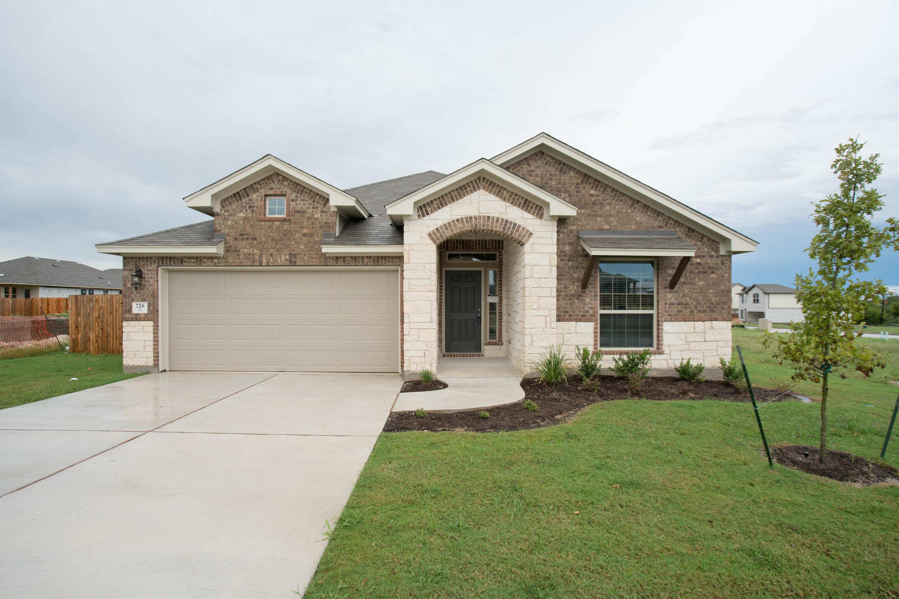 728 Manzano Lane