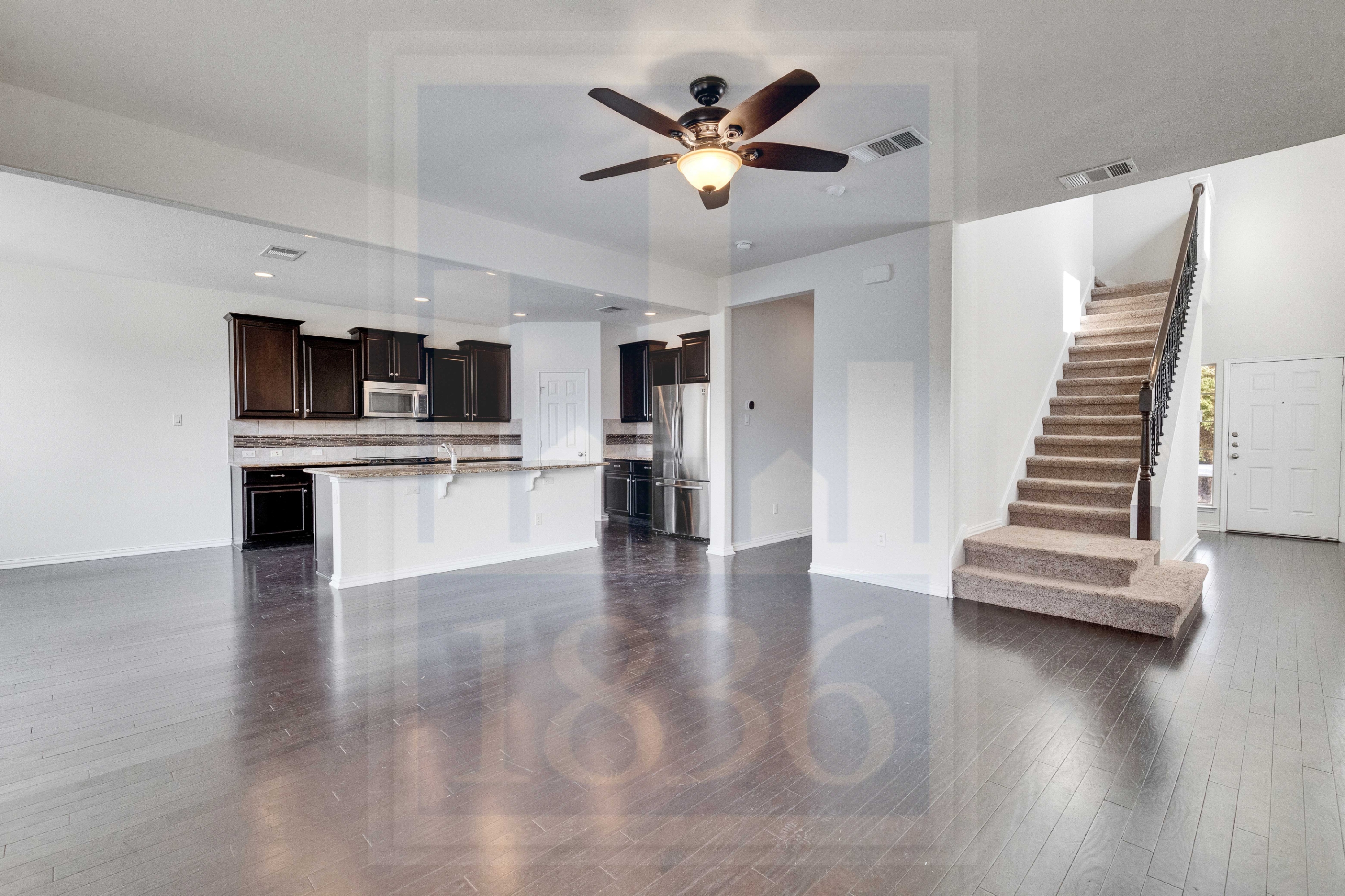 1405 Middlefield Ct