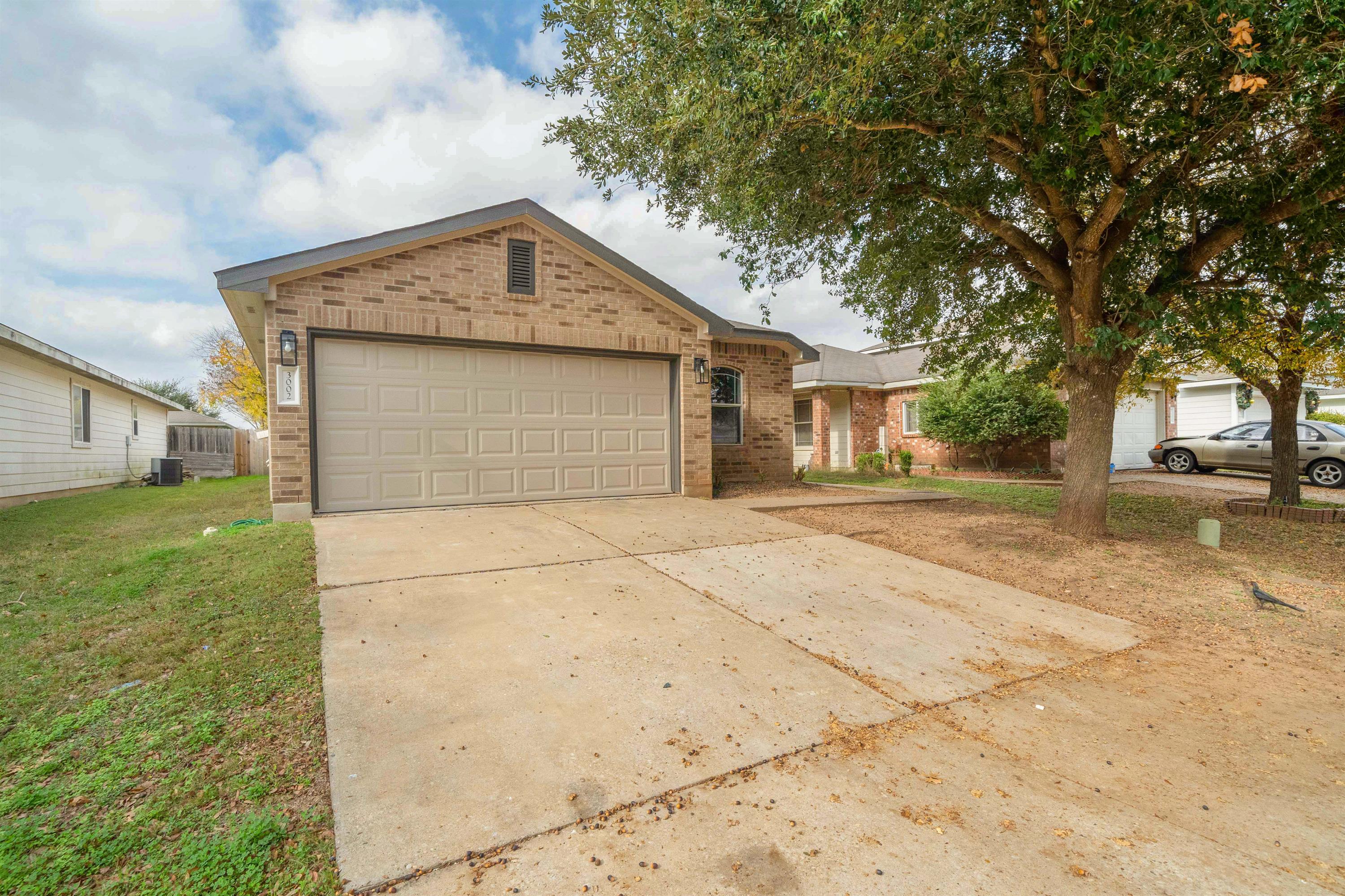 3002 Crownover Street
