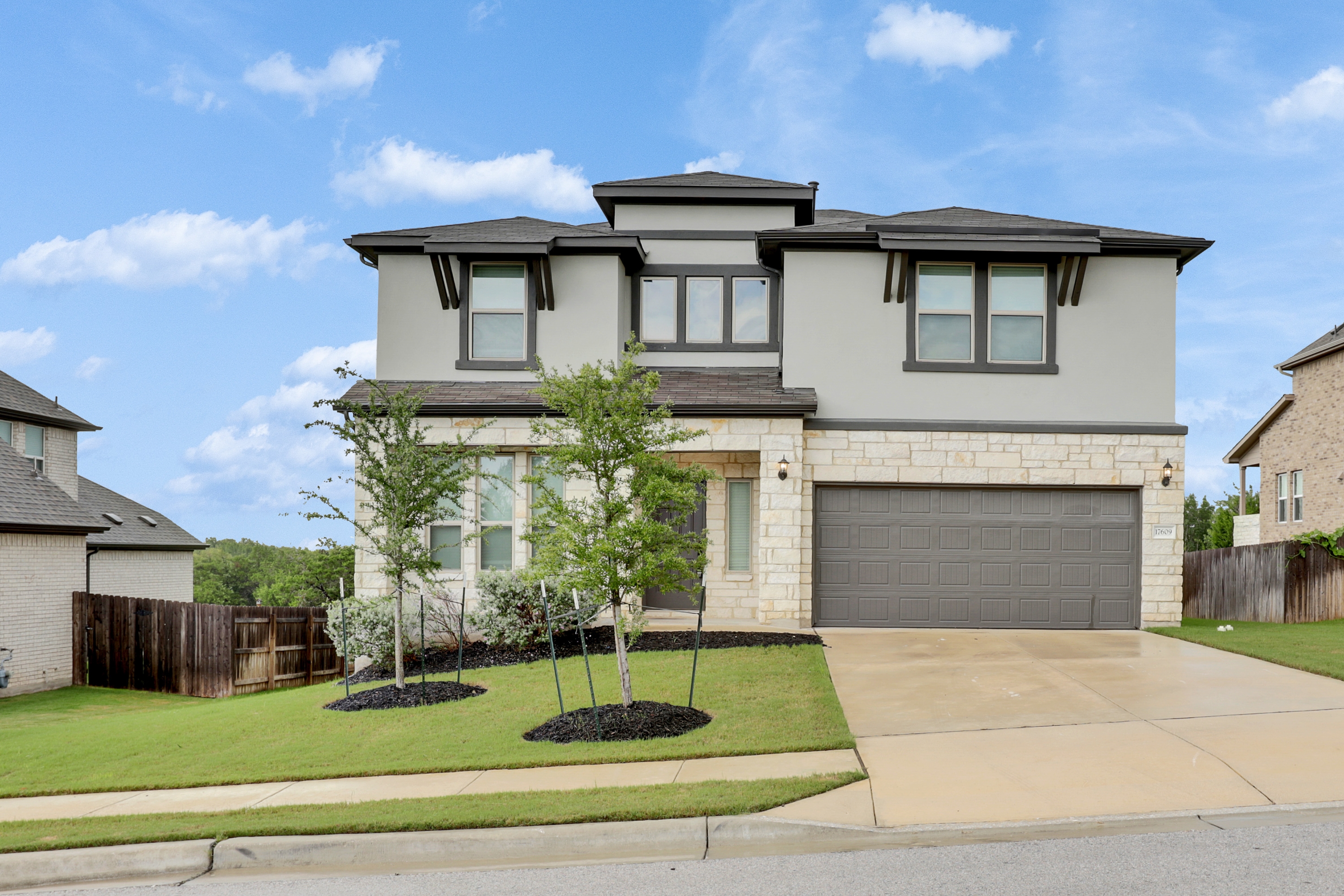 17609 Chino Ln