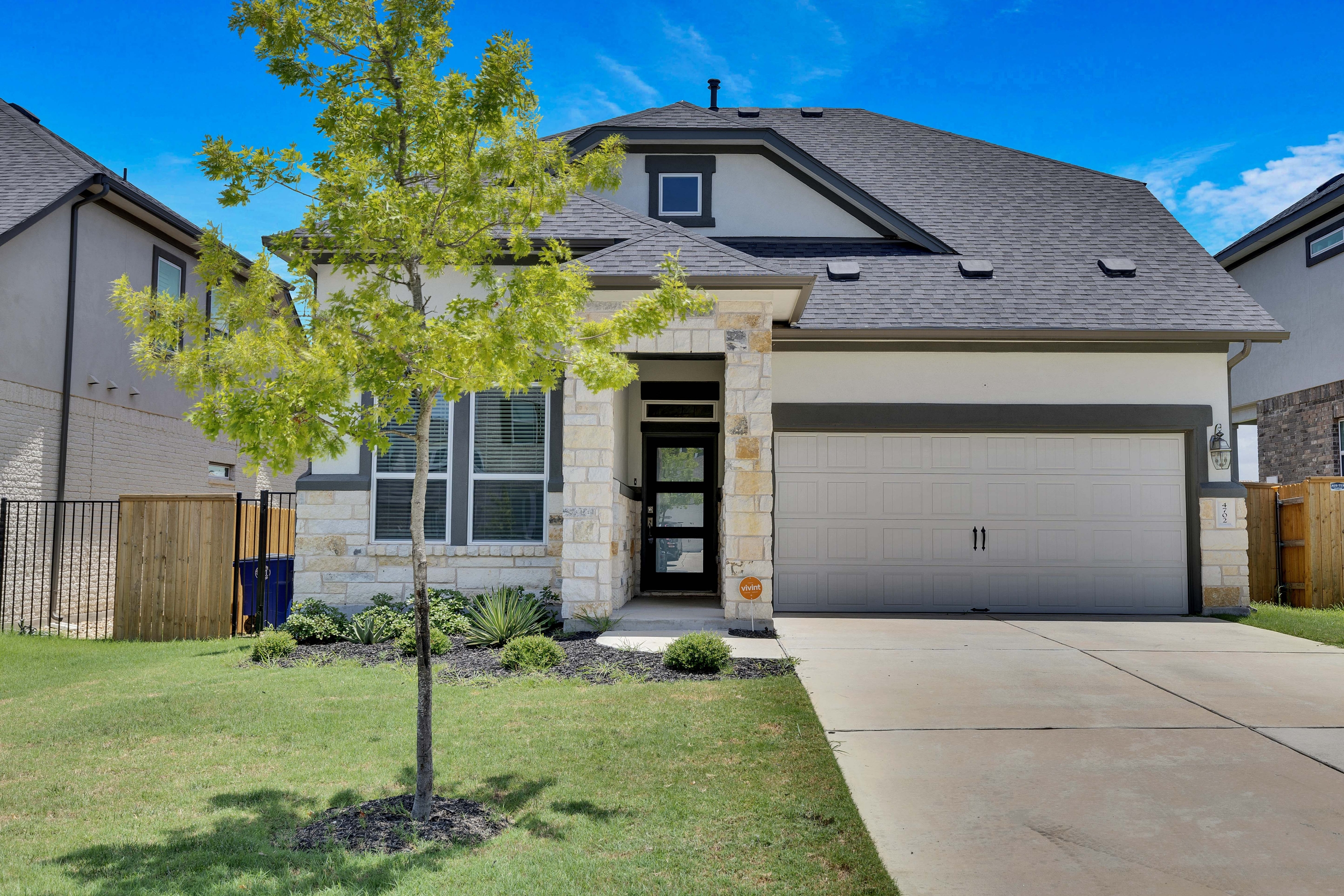 4702 Sea Salt Dr