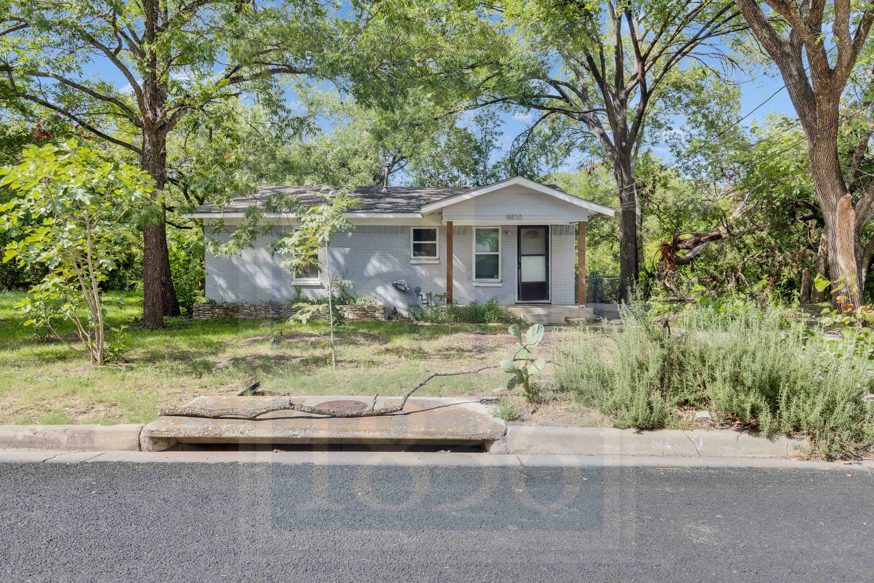 4810 Prock Ln