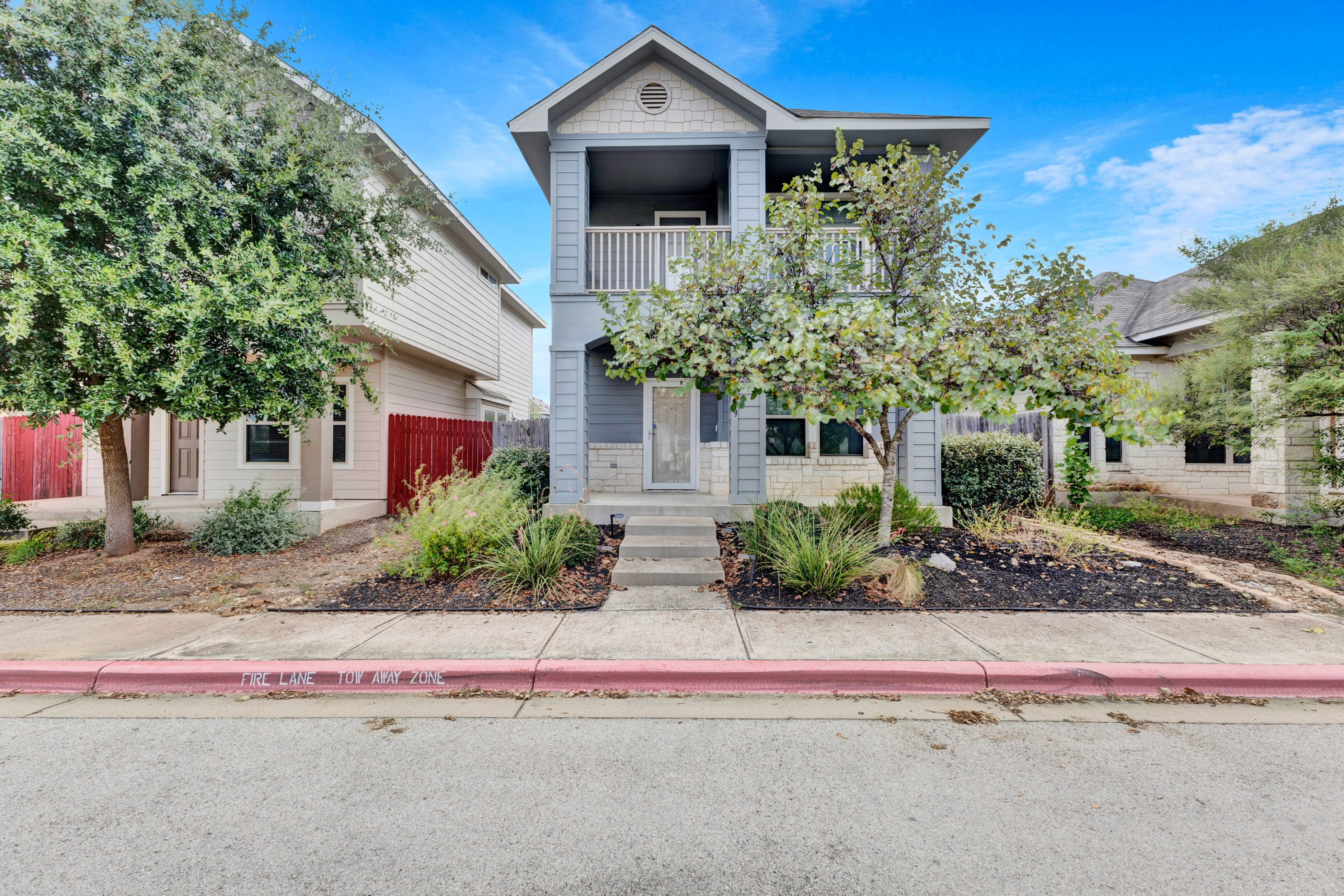 4519 Esper Ln #294