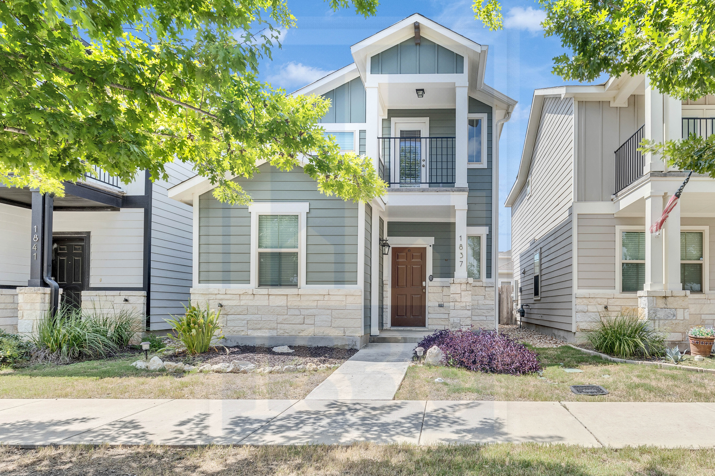 1837 Artesian Springs Xing