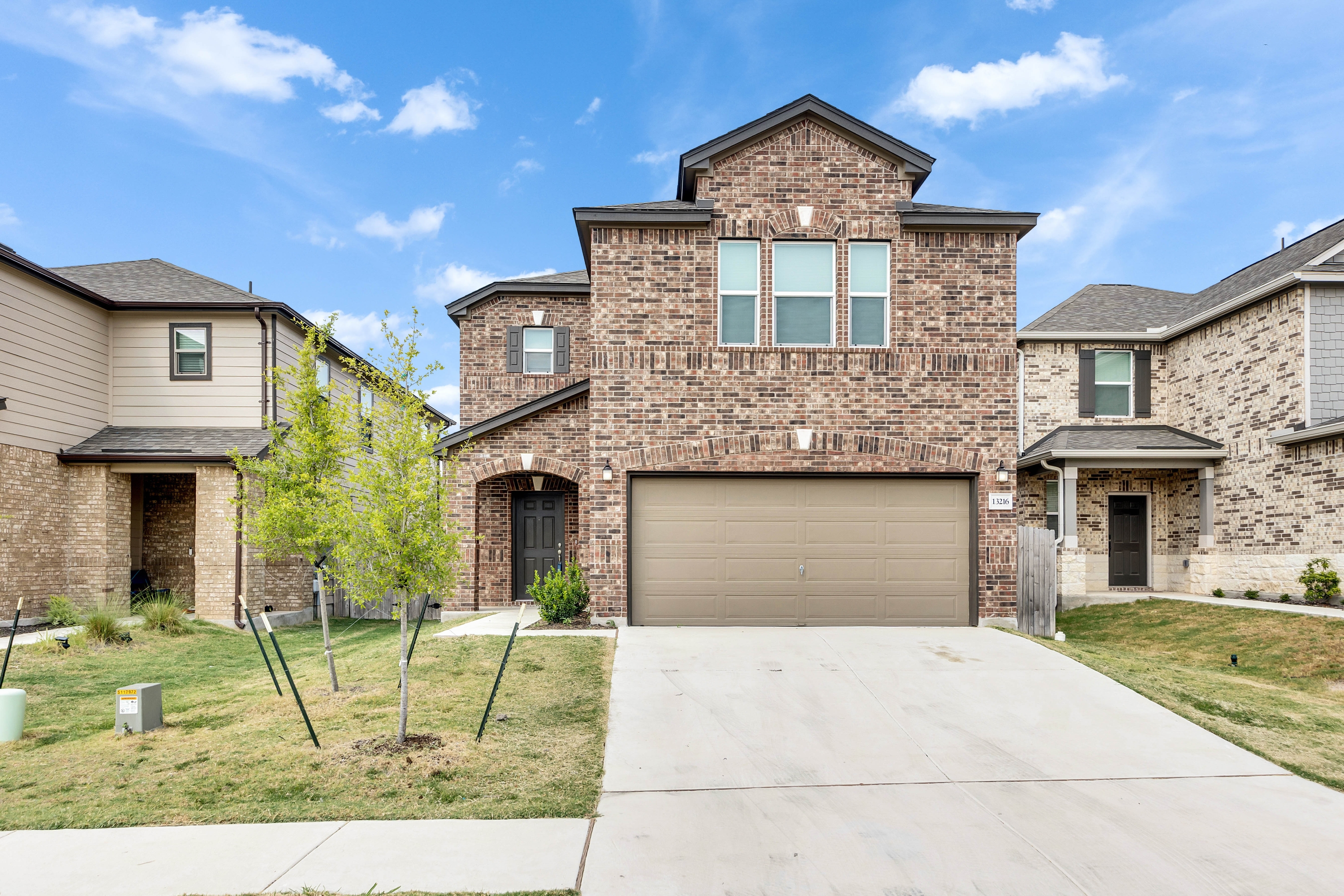 13216 Betty Ford St