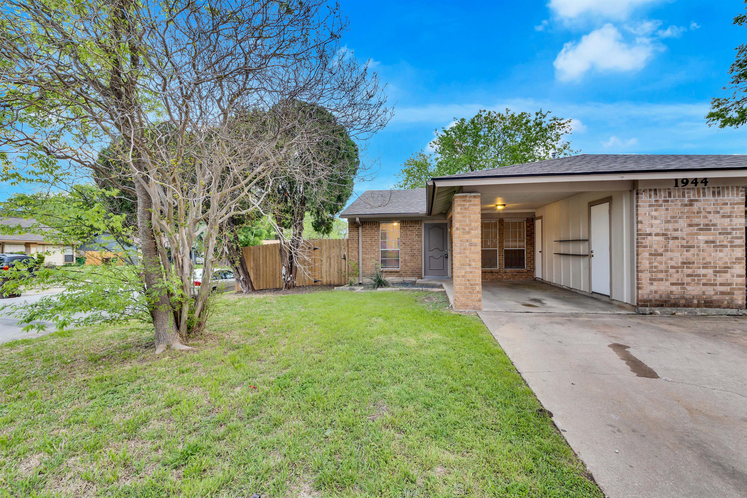 Property main image
