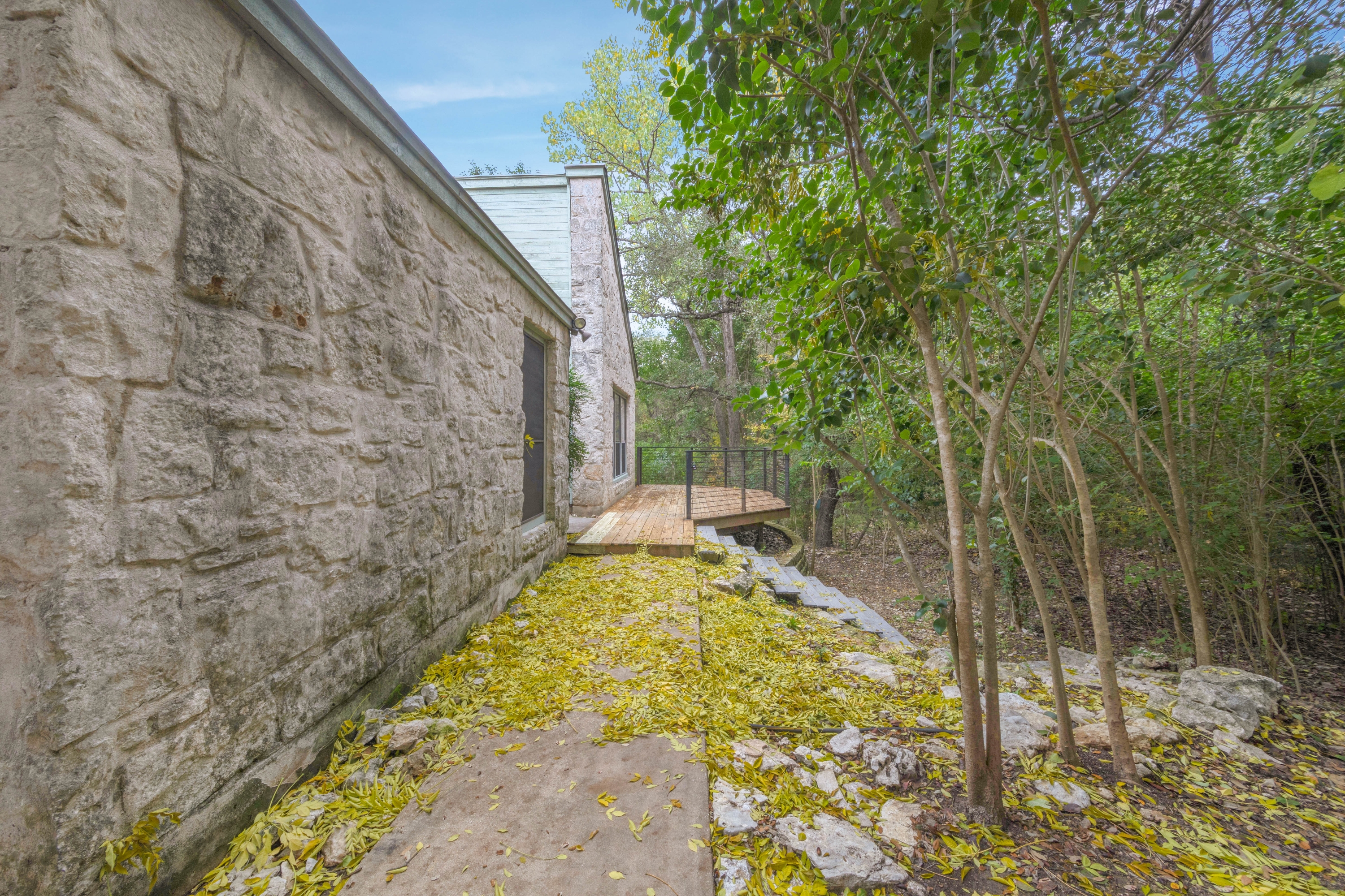 6504 Cat Creek Trl - 1